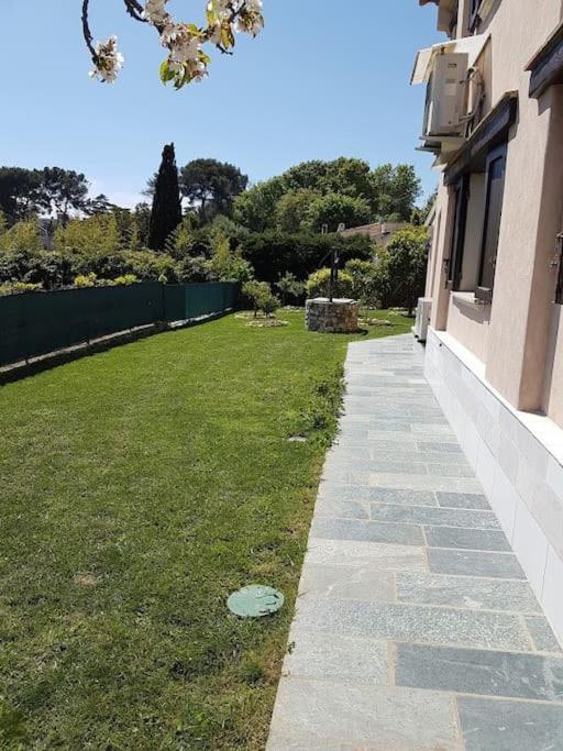 Elegant-Cosy 2P55M2 Dans Bas De Villa Provencale ! Villeneuve-Loubet Esterno foto