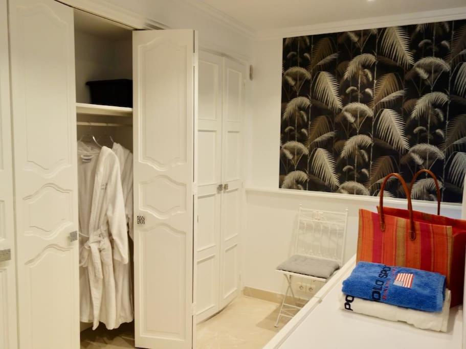 Elegant-Cosy 2P55M2 Dans Bas De Villa Provencale ! Villeneuve-Loubet Esterno foto