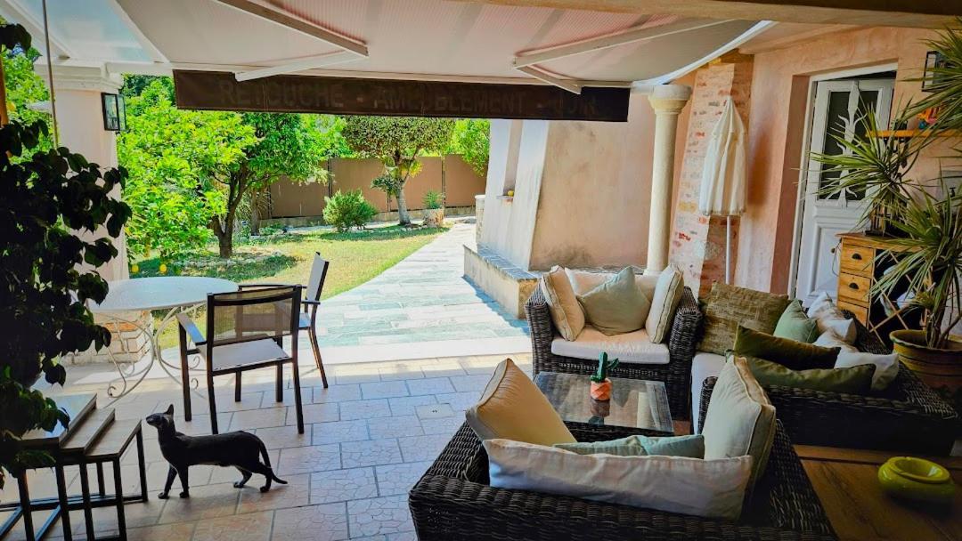 Elegant-Cosy 2P55M2 Dans Bas De Villa Provencale ! Villeneuve-Loubet Esterno foto