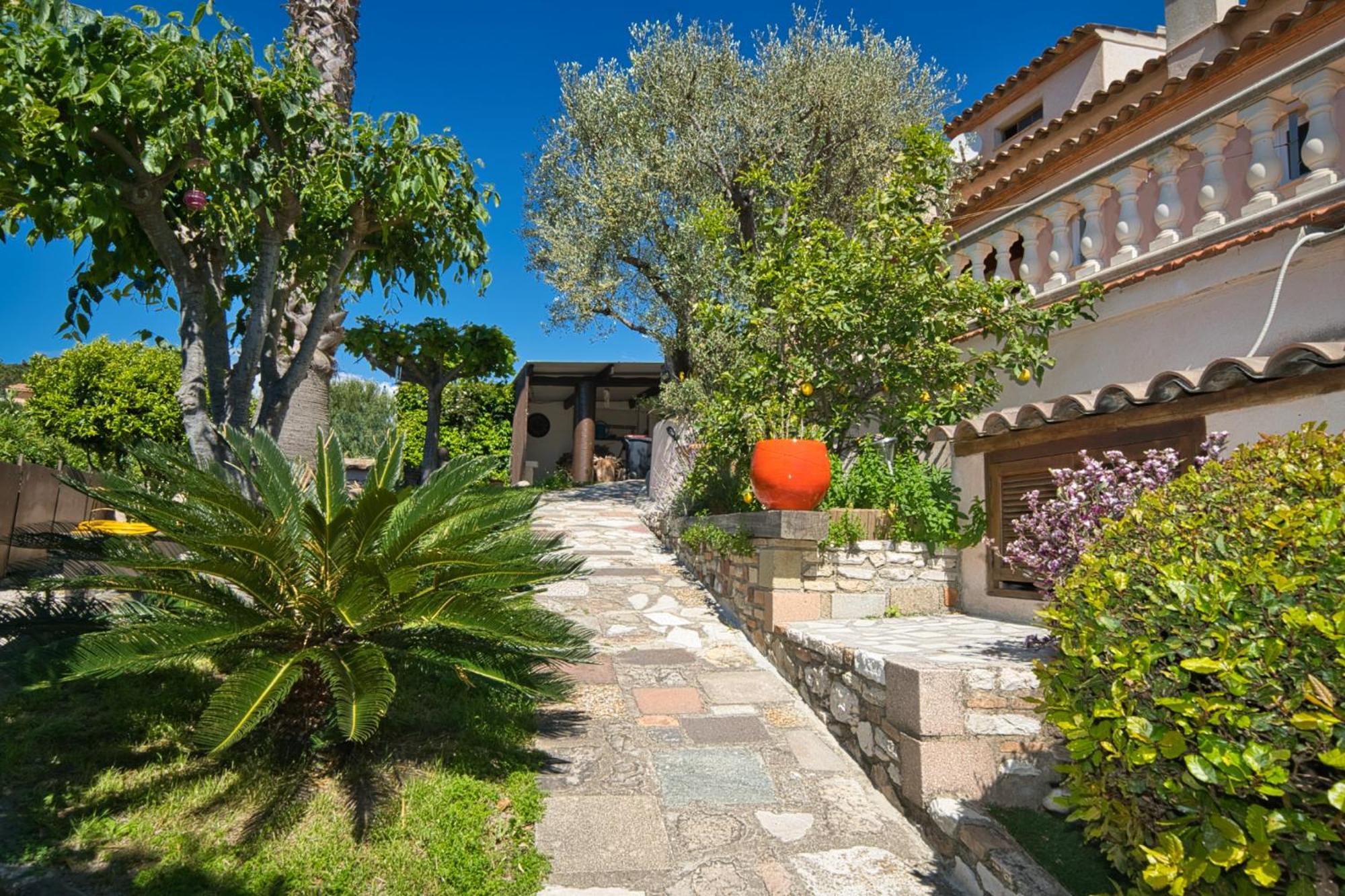 Elegant-Cosy 2P55M2 Dans Bas De Villa Provencale ! Villeneuve-Loubet Esterno foto
